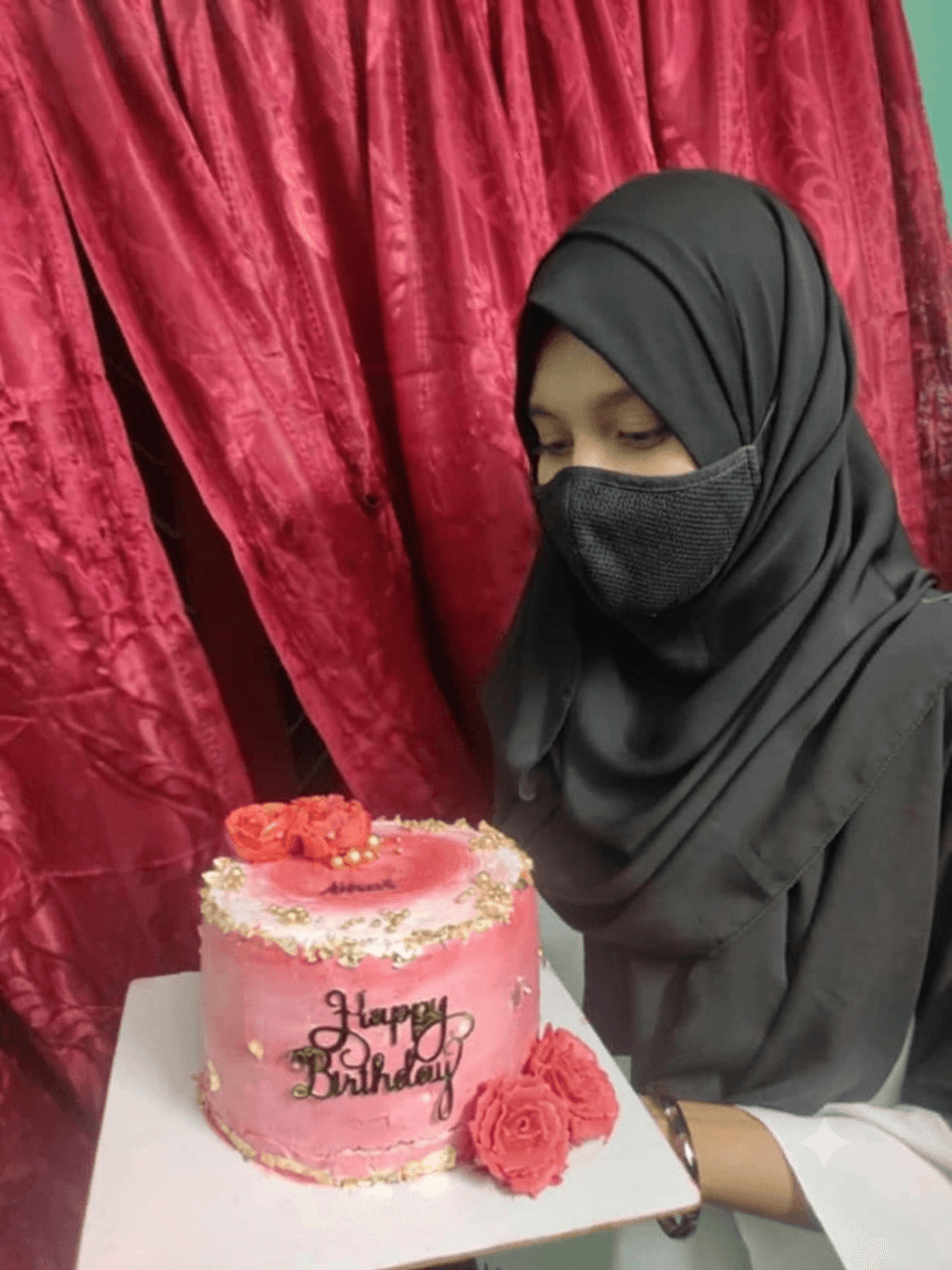 যশোরে কেকের দাম — Made by Roshni-এর তাজা হাতে তৈরি কেক ও প্রাইস গাইড