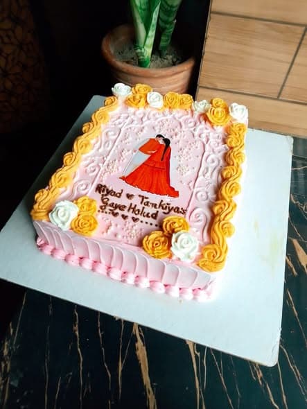 Gaye Holud theme cake 2