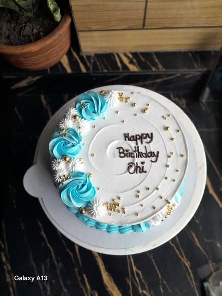 Vanilla sponge cake