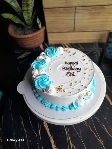 Vanilla sponge cake 2