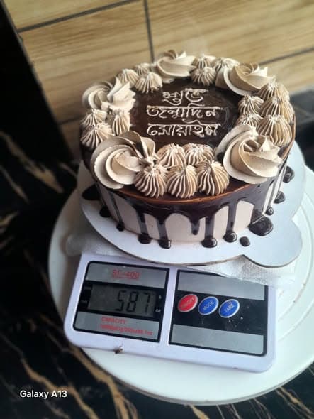 Chocolate cake 4