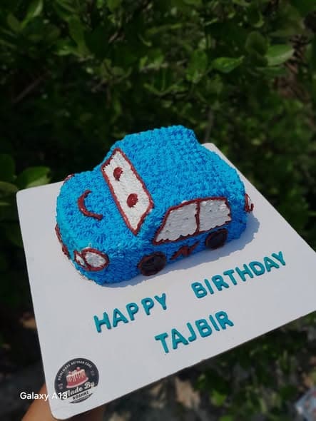 Chocolate car theme cake 2