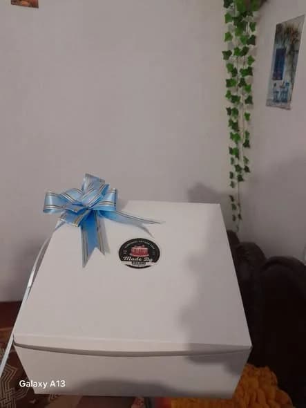চকলেট কেক – গানাশ ড্রিপ ও চকো চিপস বর্ডার 3