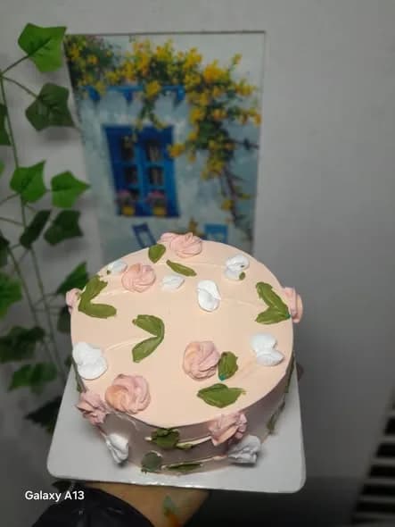 ভ্যানিলা স্পঞ্জ কেক – পিচ পেস্টেল ফ্লোরাল