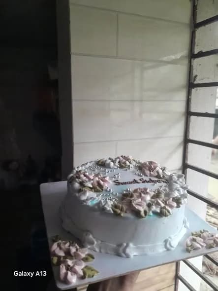 ভ্যানিলা স্পঞ্জ কেক – পিংক ফ্লোরাল সুইট সিক্সটিন 2