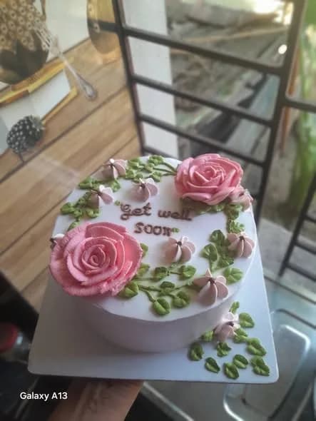 ভ্যানিলা স্পঞ্জ কেক – পিংক রোজ ও গ্রিন ভাইন 2