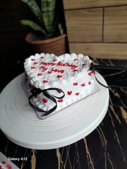 রসমালাই কেক – হোয়াইট হার্ট ও ব্ল্যাক রিবন 3