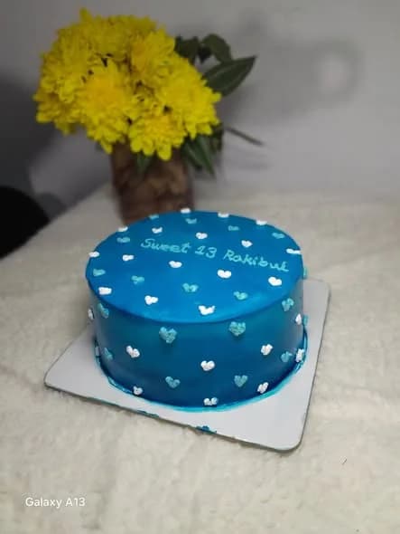ভ্যানিলা স্পঞ্জ কেক – রয়্যাল ব্লু মিনি হার্ট 2