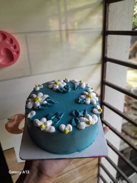 ভ্যানিলা স্পঞ্জ কেক – টিল হোয়াইট ডেইজি 2