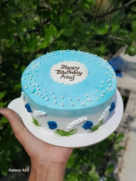 ভ্যানিলা স্পঞ্জ কেক – স্কাই ব্লু পার্ল ডট