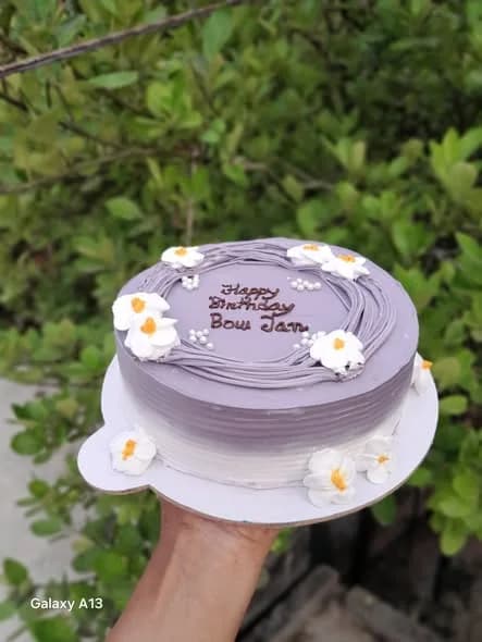 ভ্যানিলা স্পঞ্জ কেক – গ্রে টেক্সচার ডেইজি 3