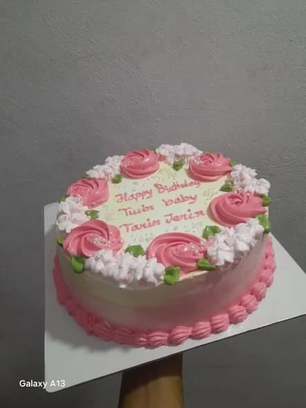 ভ্যানিলা স্পঞ্জ কেক – পিংক রোজেট রিং 3