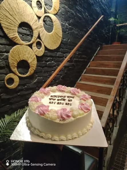 ভ্যানিলা স্পঞ্জ কেক – পিংক ও হোয়াইট রোজেট রিং 3