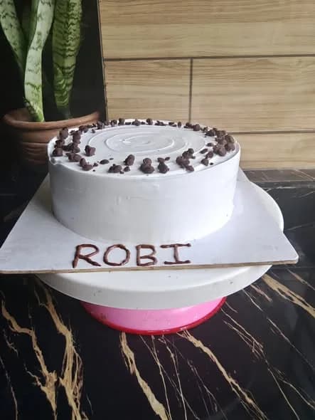 ভ্যানিলা স্পঞ্জ কেক – চকো চিপস হোয়াইট 2