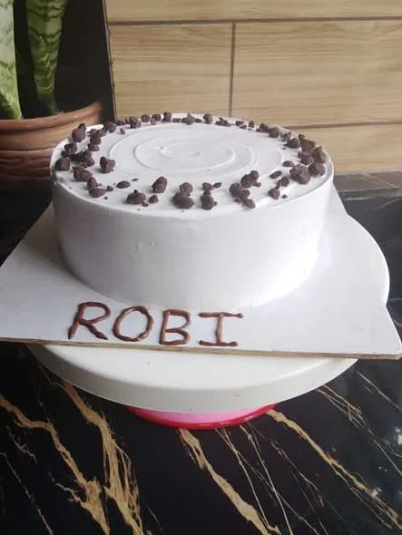ভ্যানিলা স্পঞ্জ কেক – চকো চিপস হোয়াইট 4
