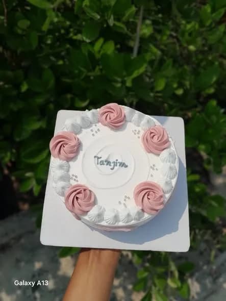 ভ্যানিলা স্পঞ্জ কেক – ডাস্টি রোজ রোজেট 3