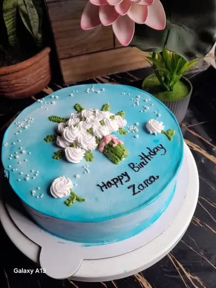 ভ্যানিলা স্পঞ্জ কেক – টার্কোয়েজ হোয়াইট রোজ 3