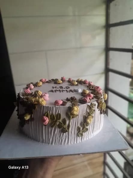 ভ্যানিলা স্পঞ্জ কেক – ভিনটেজ রোজবাড রিদ 3