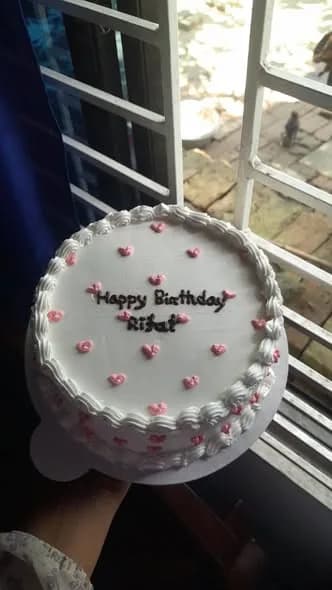 ভ্যানিলা স্পঞ্জ কেক – হোয়াইট মিনি পিংক হার্ট 2