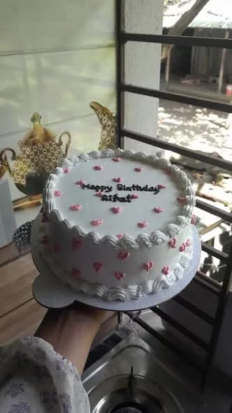 ভ্যানিলা স্পঞ্জ কেক – হোয়াইট মিনি পিংক হার্ট