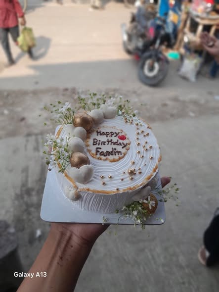 গোল্ড বল কেকের দাম