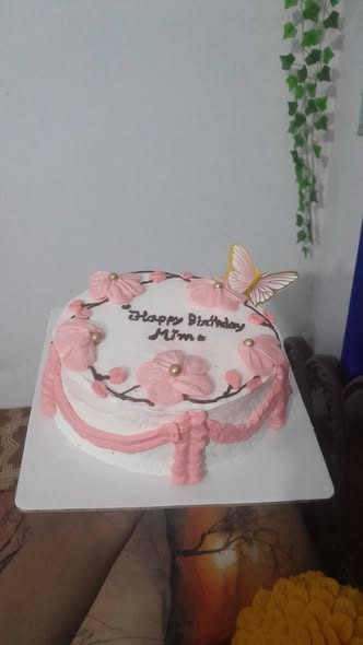 বাটারফ্লাই কেক ডিজাইন