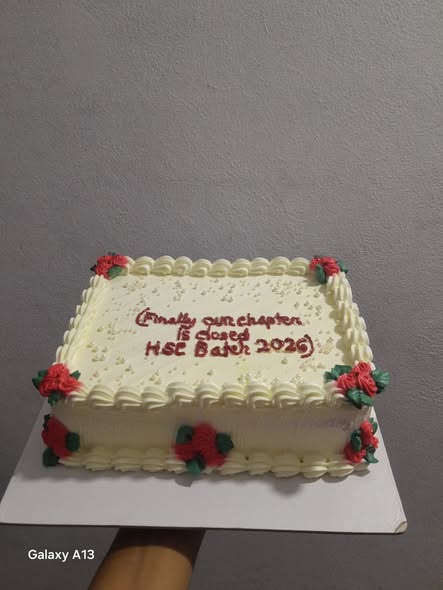 স্কয়ার ভ্যানিলা কেক
